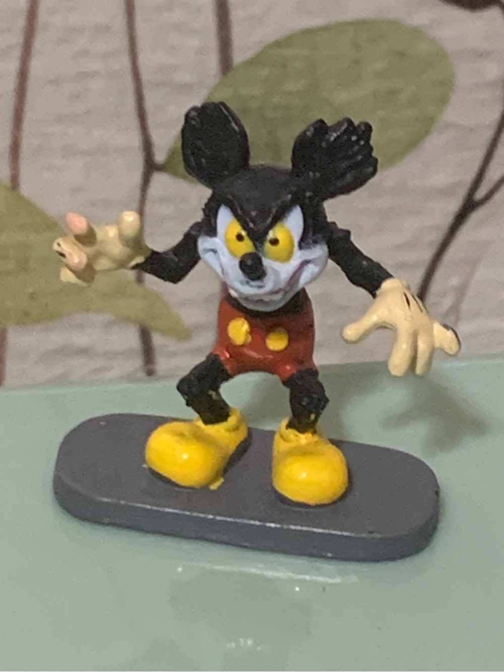 Runaway Brain Mickey Mouse Mini Figure